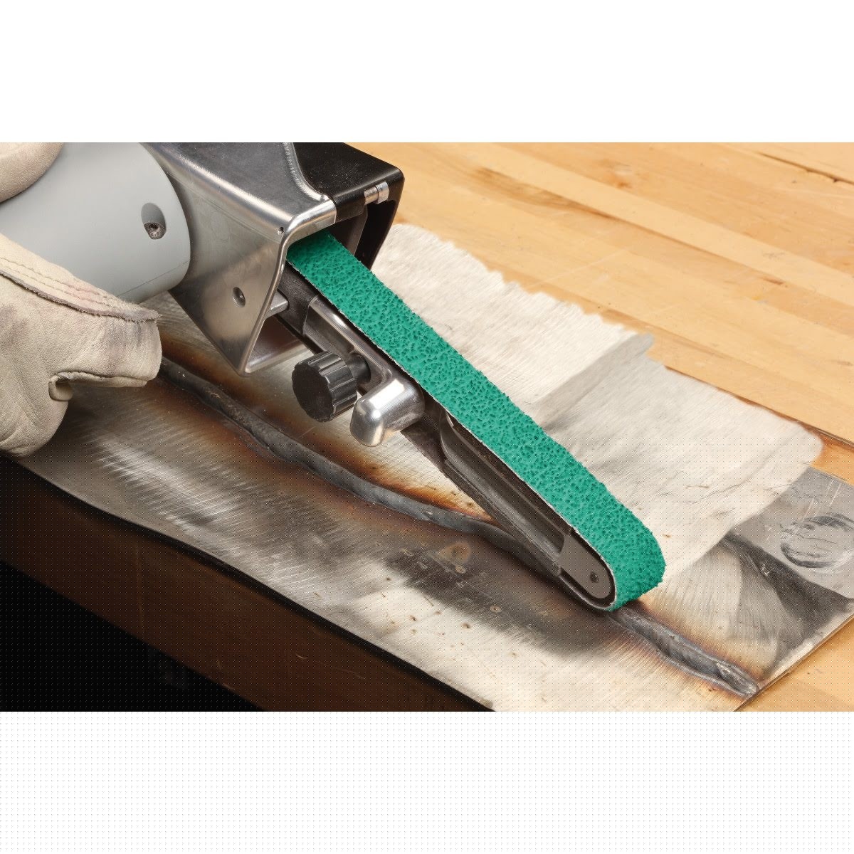 3M 577F Cubitron Cloth Belt, 36 Grit, YF Weight, 3/4 in x 20-1/2 in, Fabri-lok, Full-Flex, Green (7000119444) (200 Pack) - 2