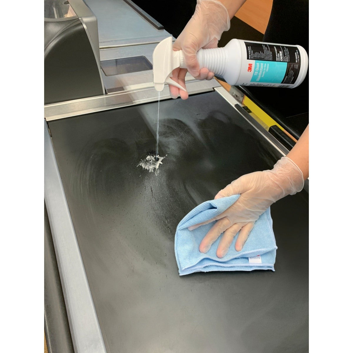 3M TB Quat Disinfectant Ready-To-Use Cleaner, Deodorizer, Disinfectant, 1 qt Bottle (7100034339) (12 Pack) - 3