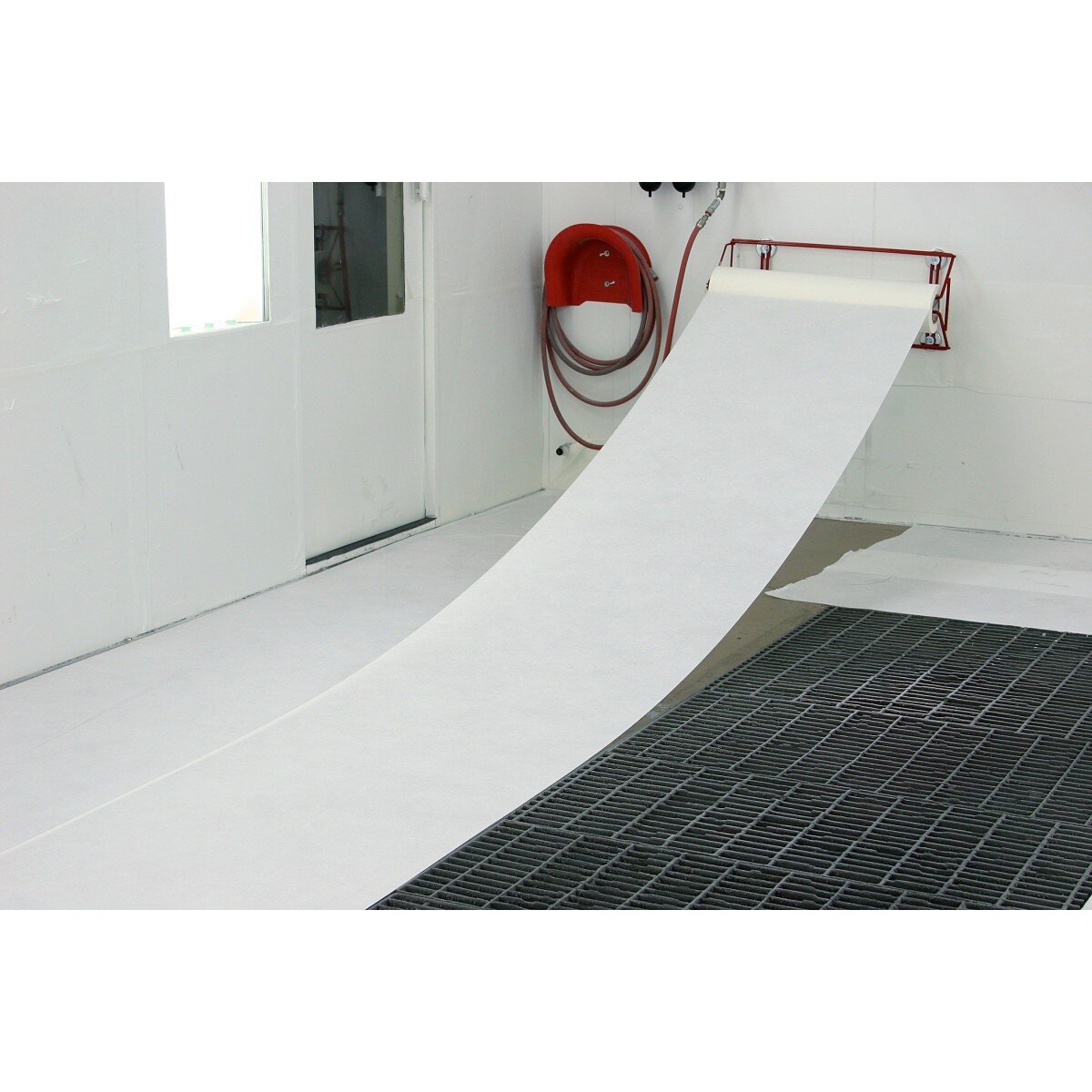 3M 37852 Dirt Trap Protection Material, Nonwoven Overspray Protection Gray 28 in x 300 ft (7100132343) - 8