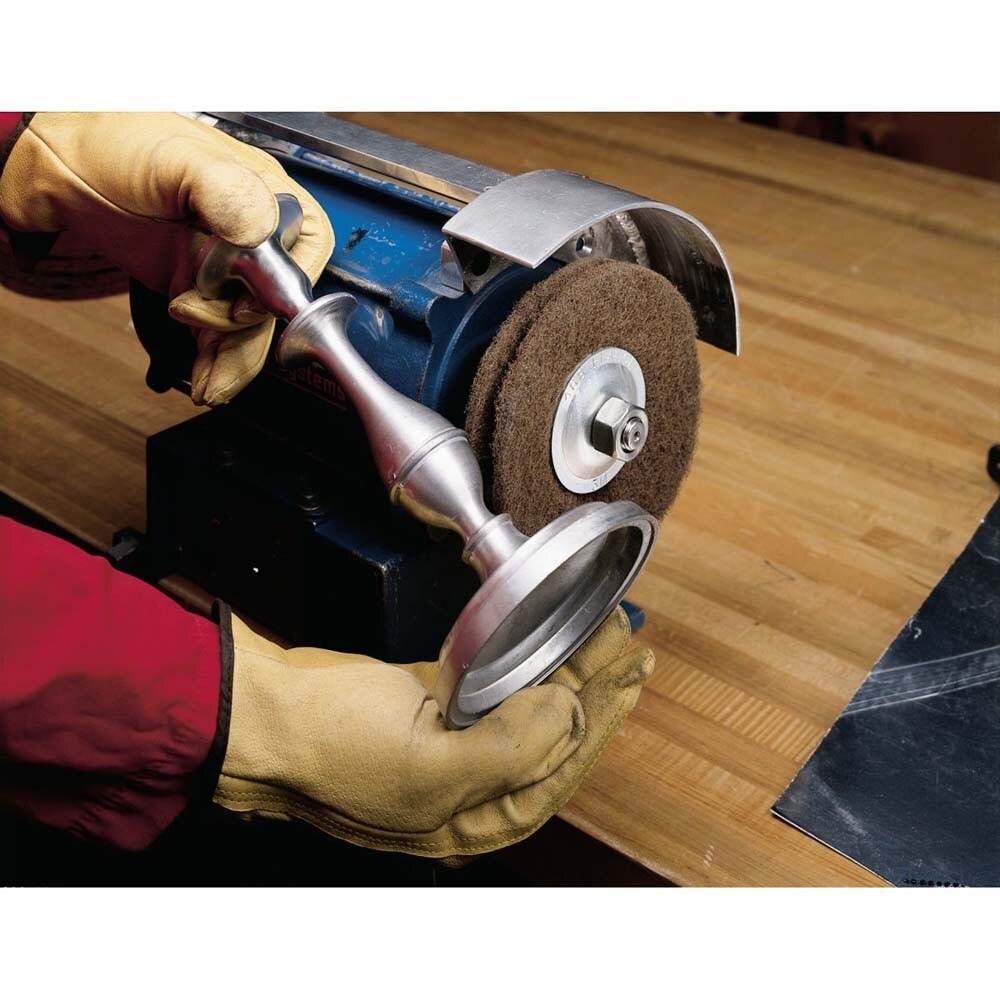 3M 7100143478 High Strength Surface Conditioning Disc, 4 in x 1/2 in A Very Fine, Maroon for Cleaning and Deburring (150 Pack) - 4