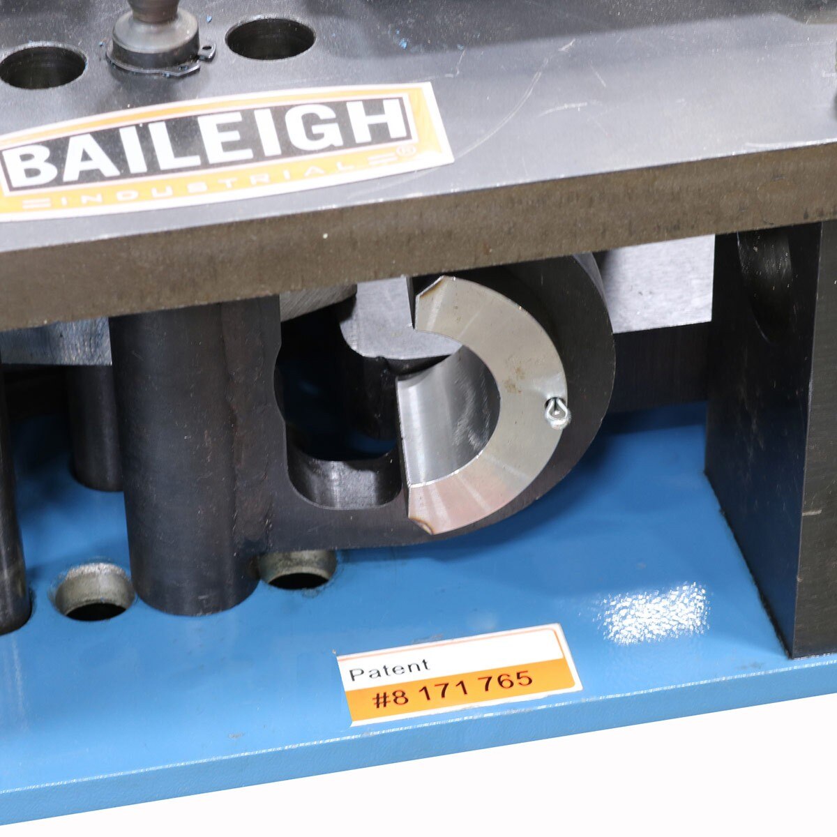 Baileigh Industrial BA9-1006768 Manual Tube Bender RDB-050 - 3
