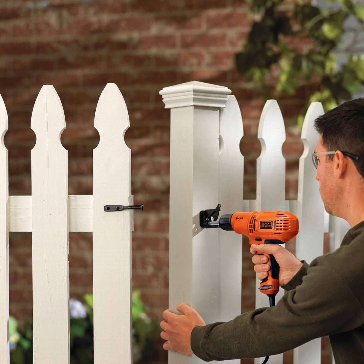 Black & Decker DR340C 6 AMP CORDED DRILL W/O BAG - 5