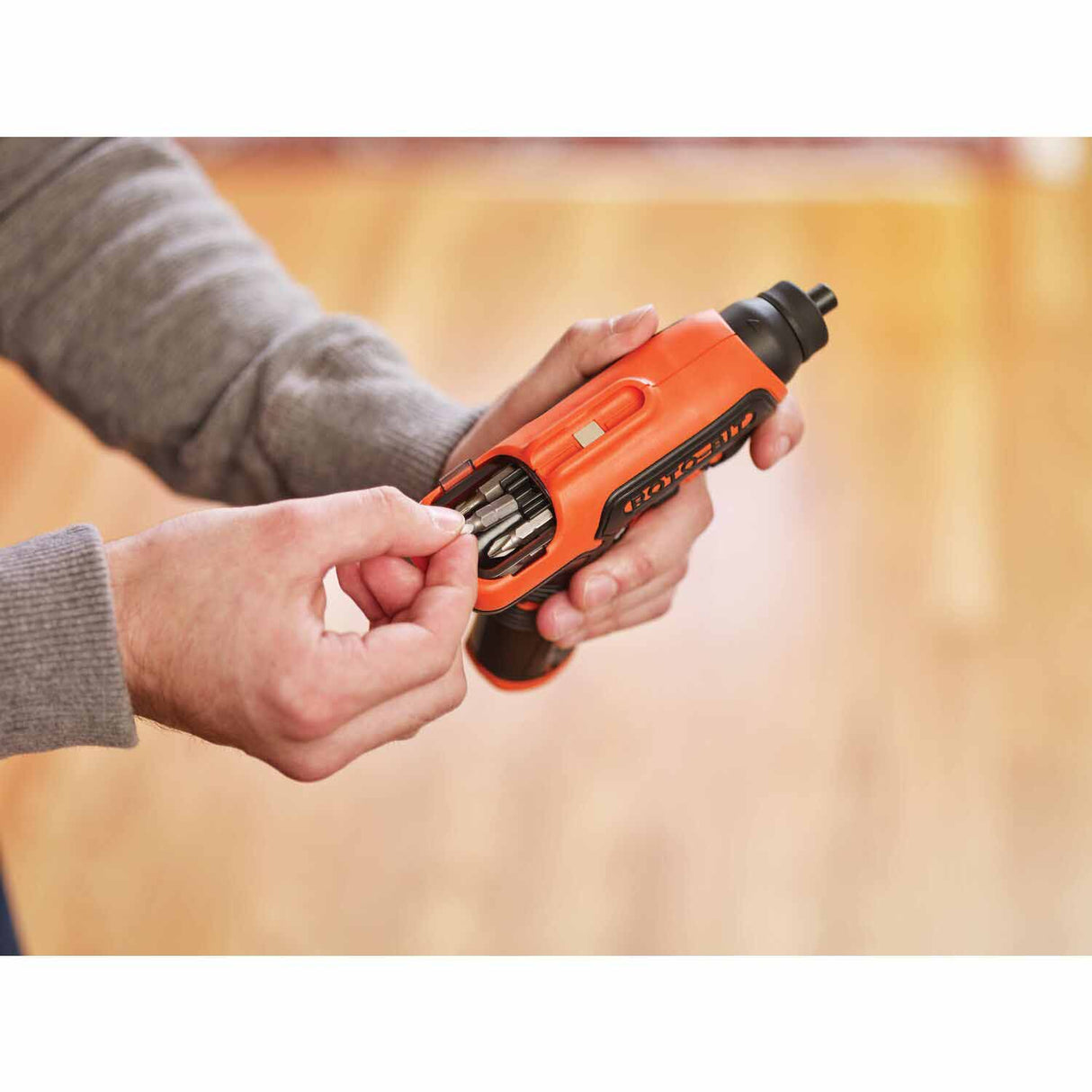 Black & Decker BDCS50C ROTO-BIT 4-Volt Max 3/8-in Cordless Screwdriver - 7