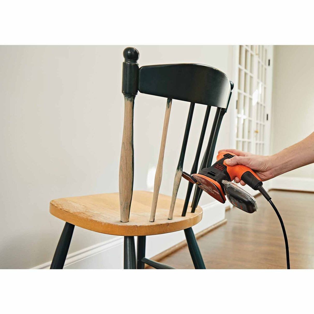 Black & Decker BDEMS200C 1.2A Mouse Sander - 5