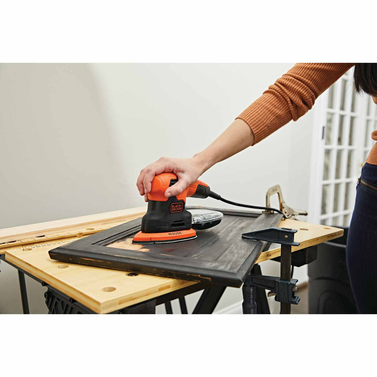 Black & Decker BDEMS200C 1.2A Mouse Sander - 6
