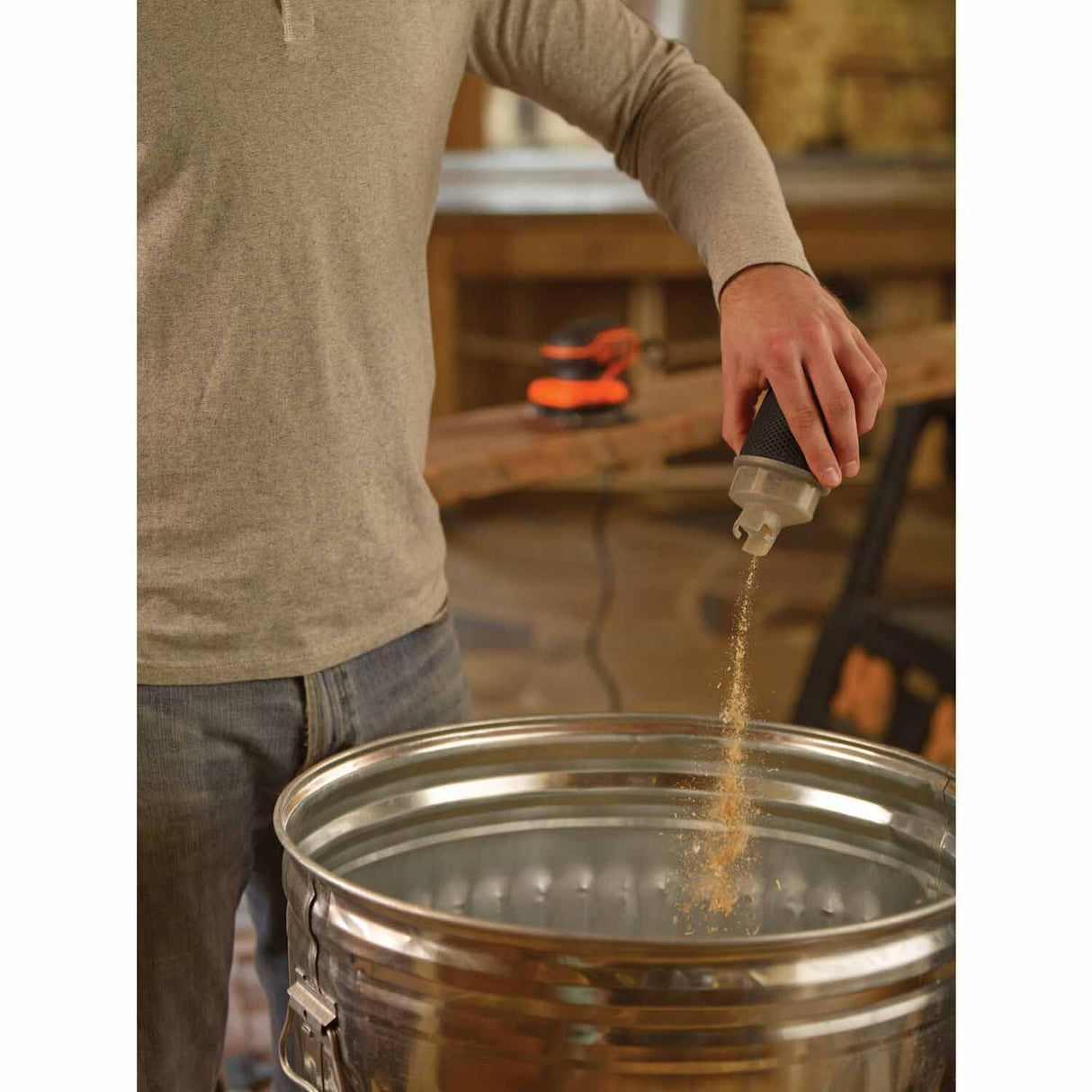 Black & Decker BDEQS300 1/4 Sheet Orbital Sander with Paddle Switch Actuation - 8