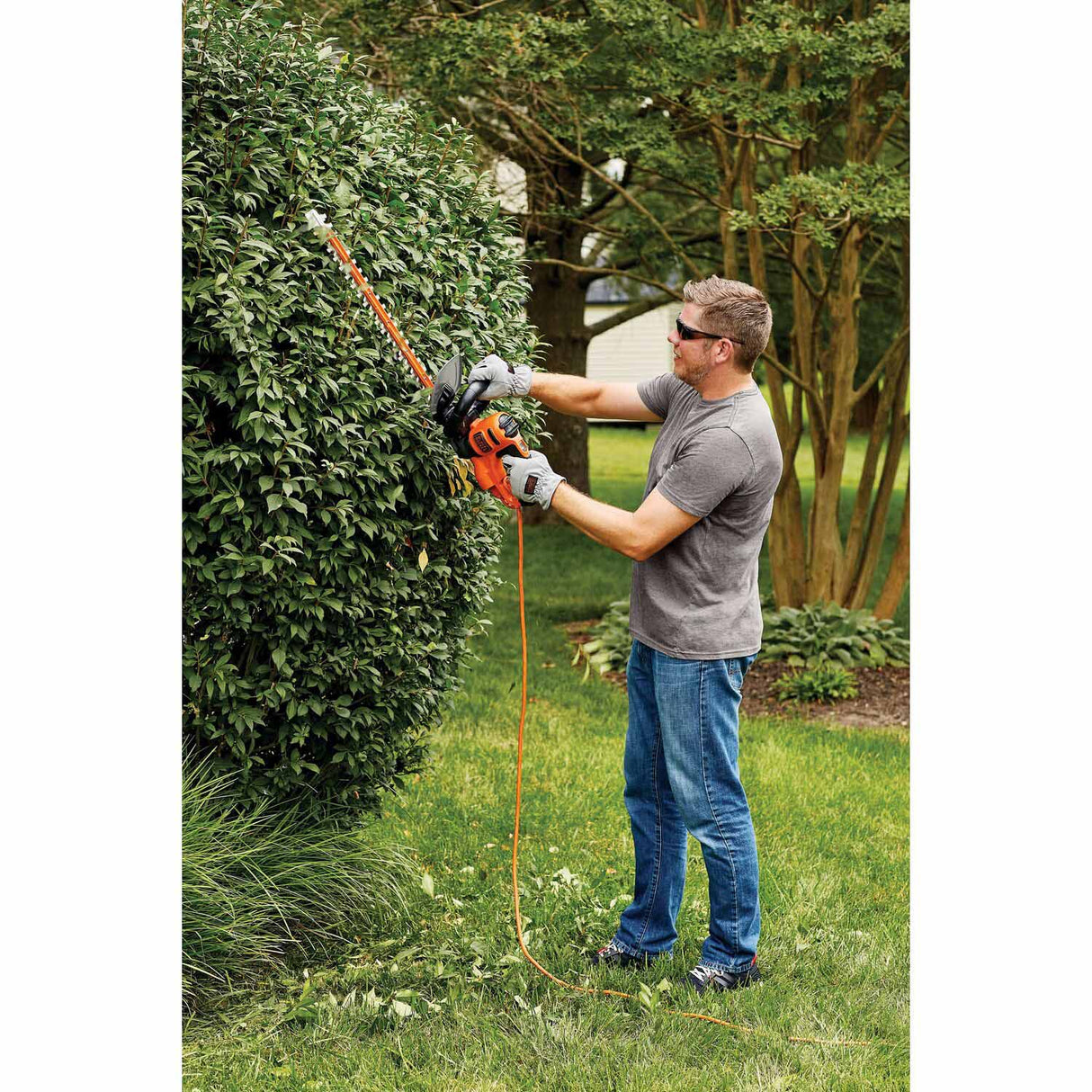 Black & Decker BEHTS400 22 in. SAWBLADE™ Electric Hedge Trimmer - 5