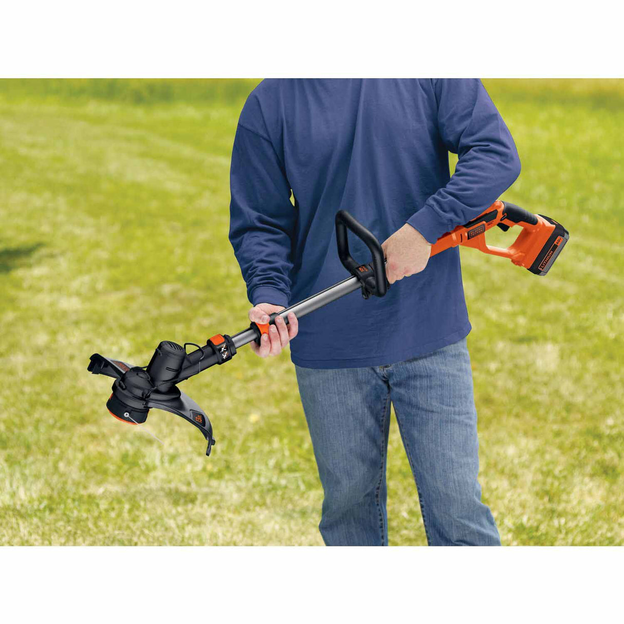 Black & Decker LST136B 40V MAX* Lithium High Performance String Trimmer with PowerCommand™ (LST136B) - 7