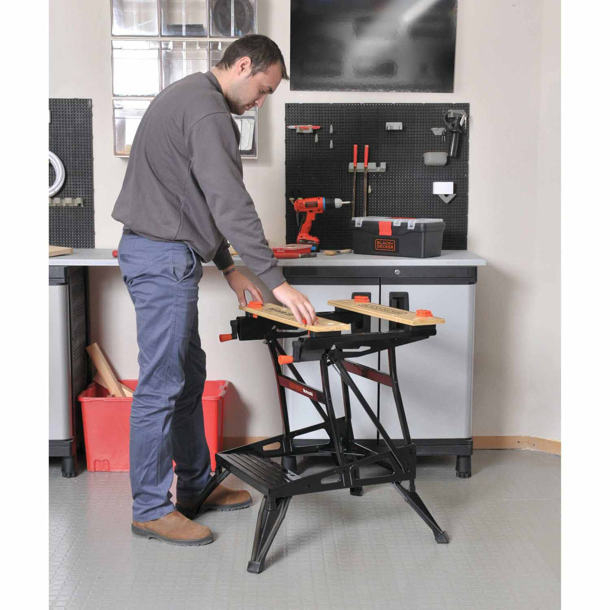 Black & Decker WM225 Workmate® 225 Portable Project Center - 16