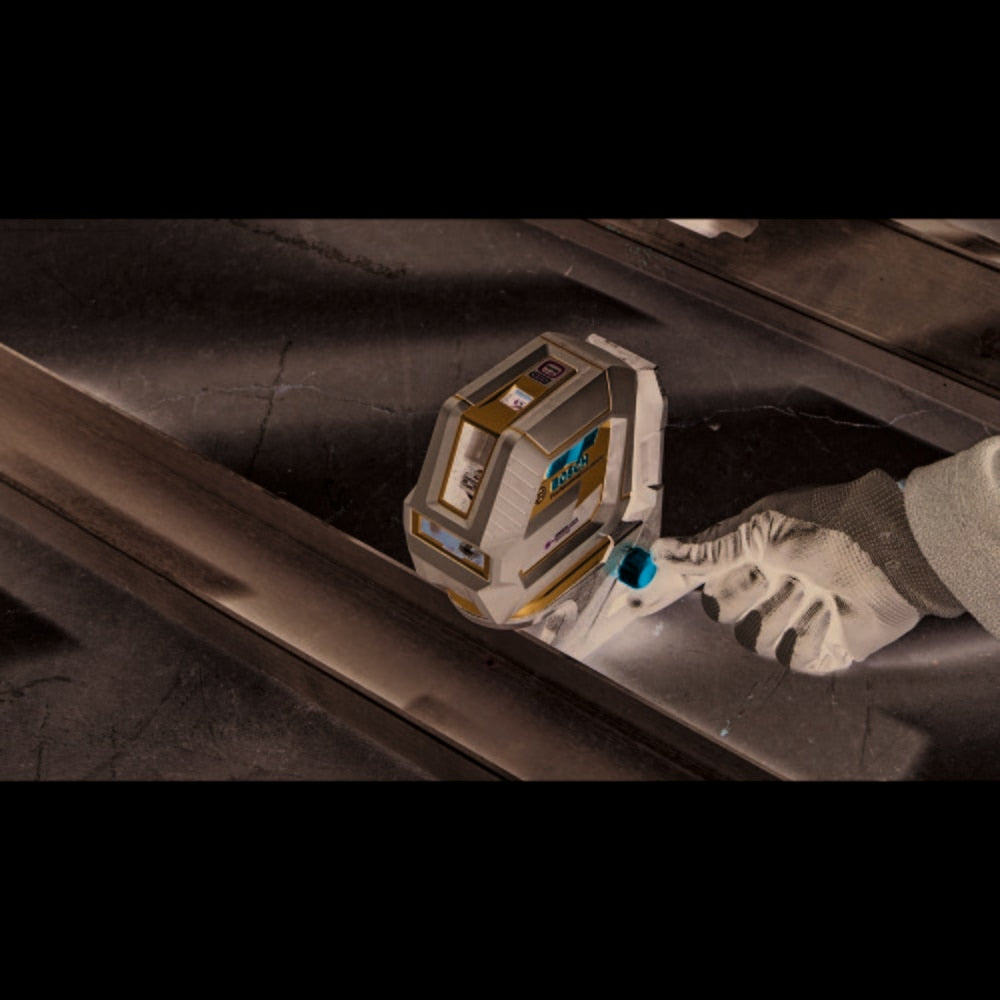 Bosch GCL100-40G Green-Beam Self-Leveling Cross-Line Laser with Plumb Points - 10