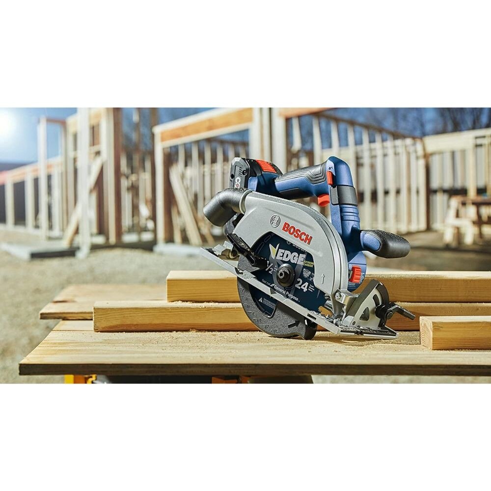 Bosch GKS18V-22B25 18V Brushless Blade-Right 6-1/2" Circular Saw Kit with (2) CORE18V 4.0 Ah Compact Batteries - 7
