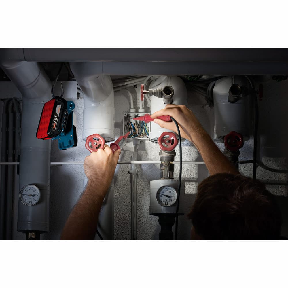 Bosch GLI18V-420B 18V LED Cordless Worklight Bare Tool with Adjustable Spot Flood Beam 420 Lumens - 6