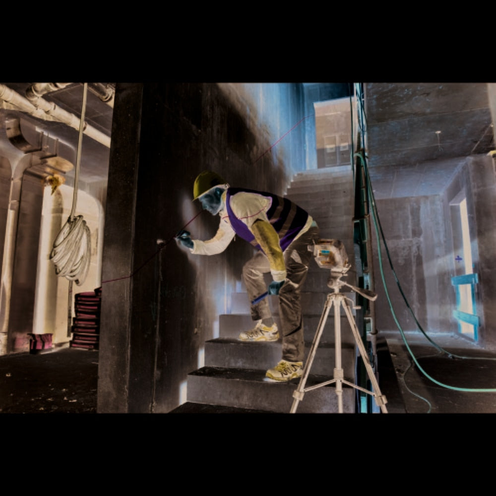 Bosch GLL100-40G Green-Beam Self-Leveling Cross-Line Laser - 7