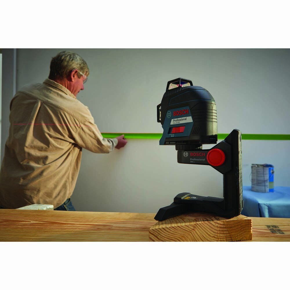 Bosch GLL3-300 360? Three-Plane Leveling and Alignment-Line Laser - 4