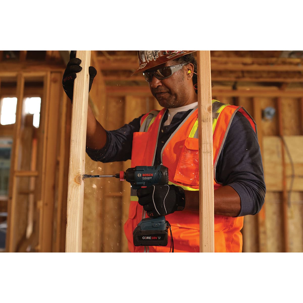 Bosch GXL18V-233B25 18V Cordless Drilling and Driving Pro Two-Tool Combo Kit - 3