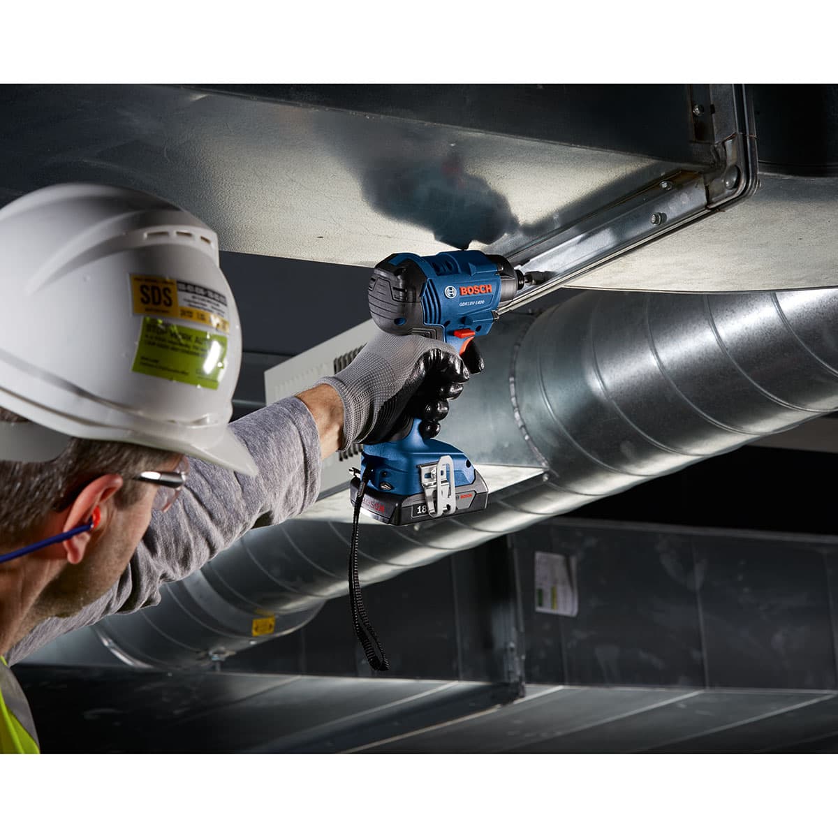 Bosch GXL18V-26B22 18V 1/2" Compact Drill & 1/4" Hex Impact Driver Combo Kit - 4