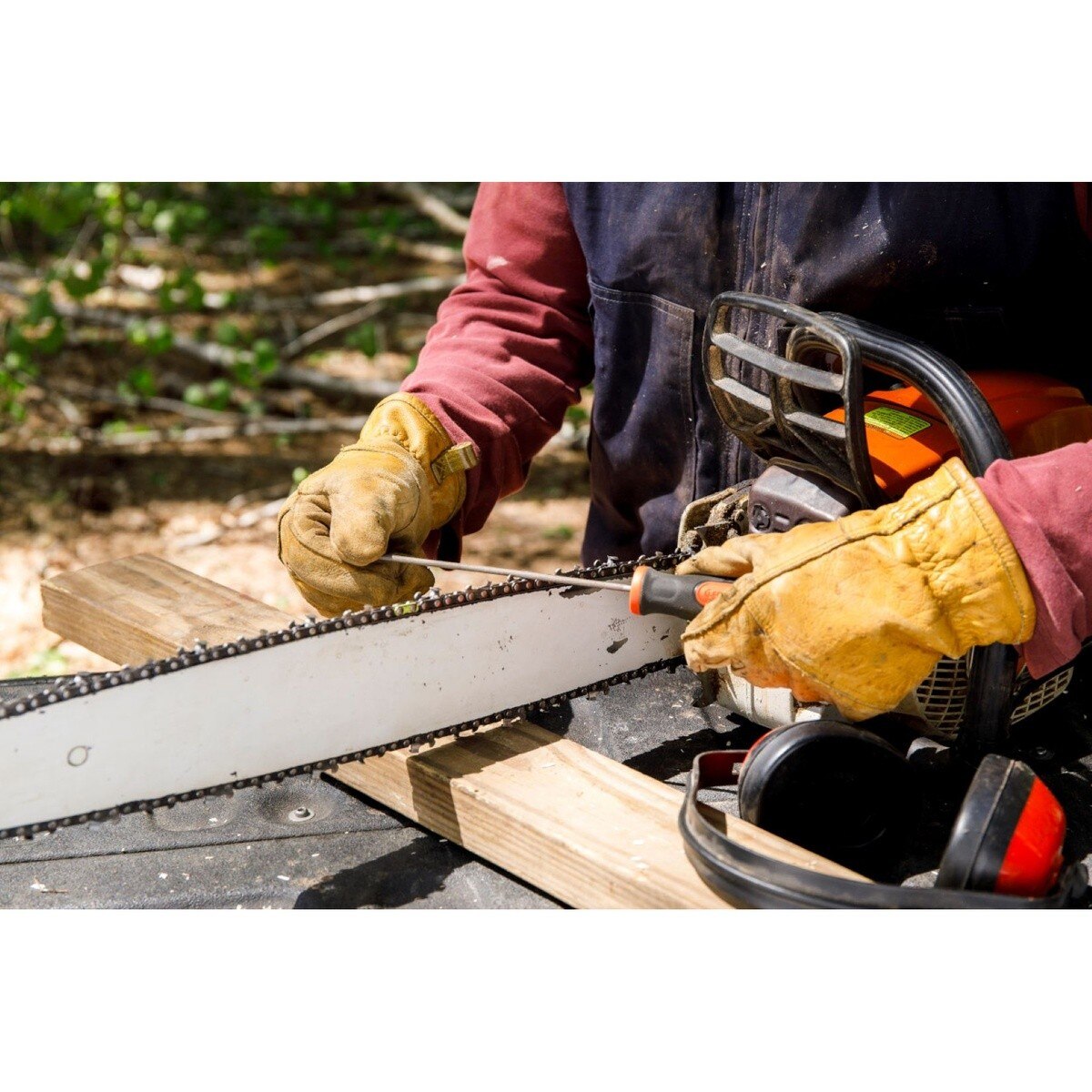 Crescent 02229B-1 3/16" x 8" Round Knurl Cut Chainsaw File - 4