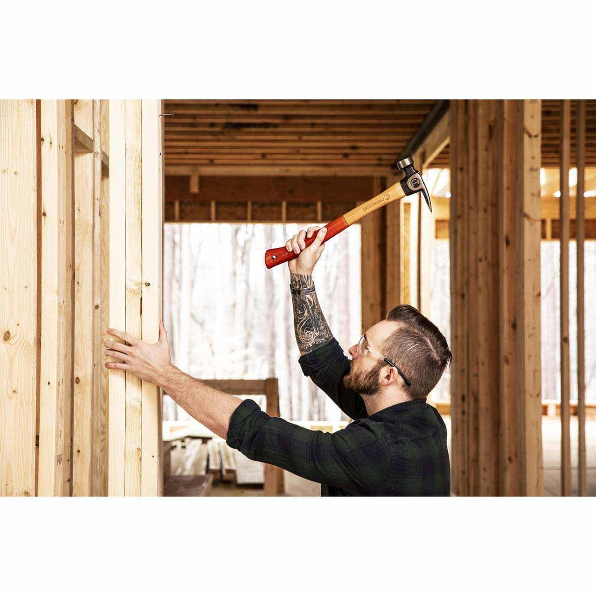 Crescent CHFRAM22 22 oz. Wood Milled-Face Framing Hammer - 8