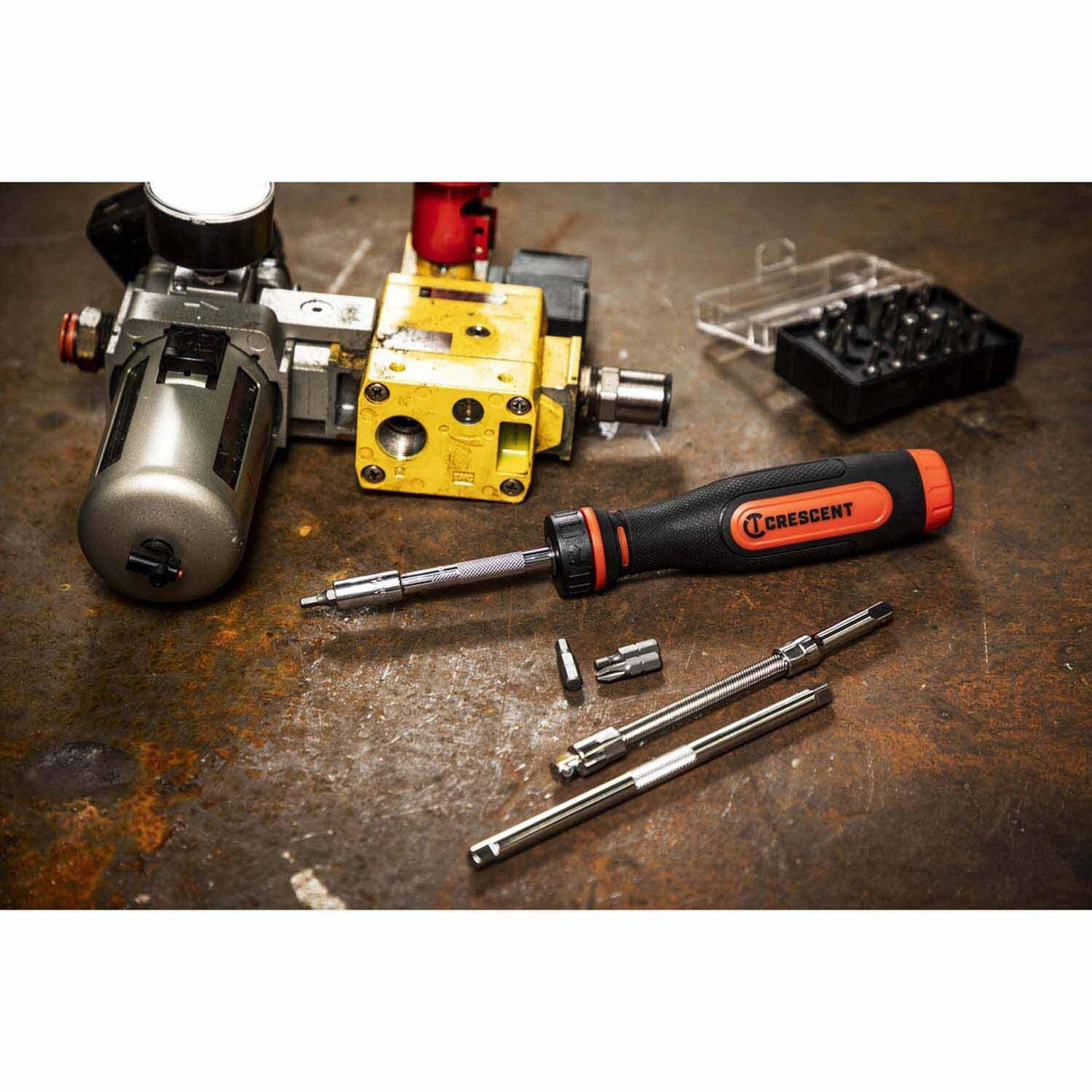 Crescent CRBSDS26PC 26 Piece Ratcheting Bit Driver Set - 7