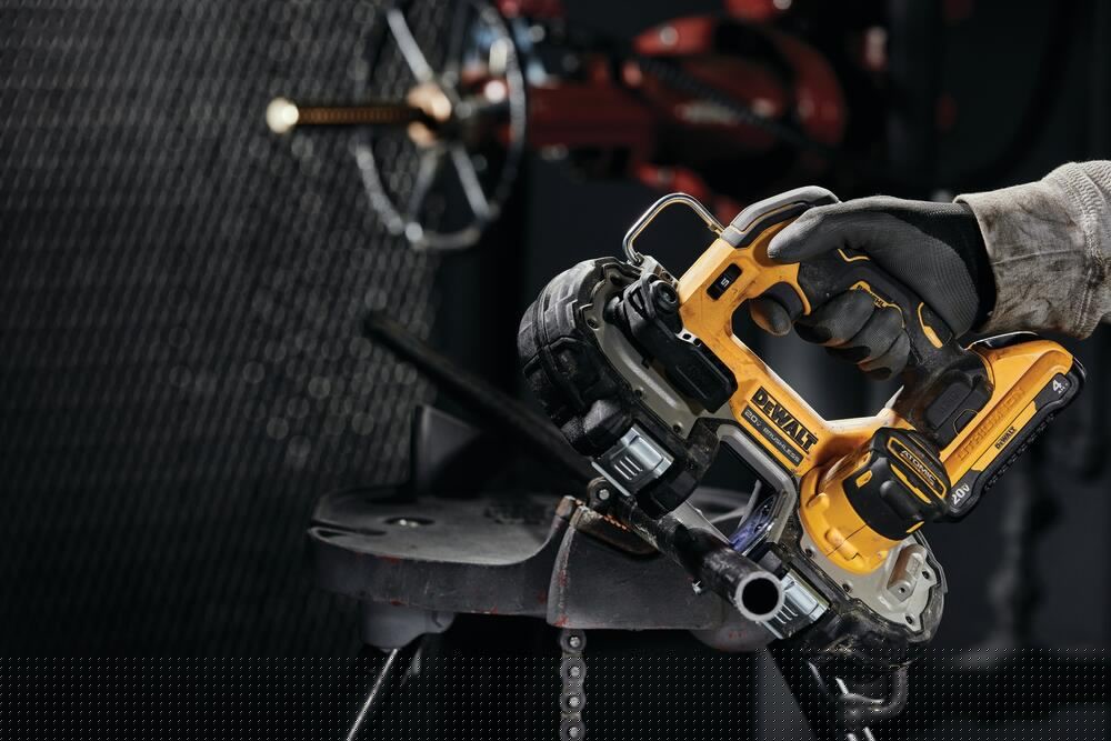 DEWALT DCS377Q1 ATOMIC 20V MAX* Brushless Cordless 1-3/4 in. Compact Bandsaw Kit - 11