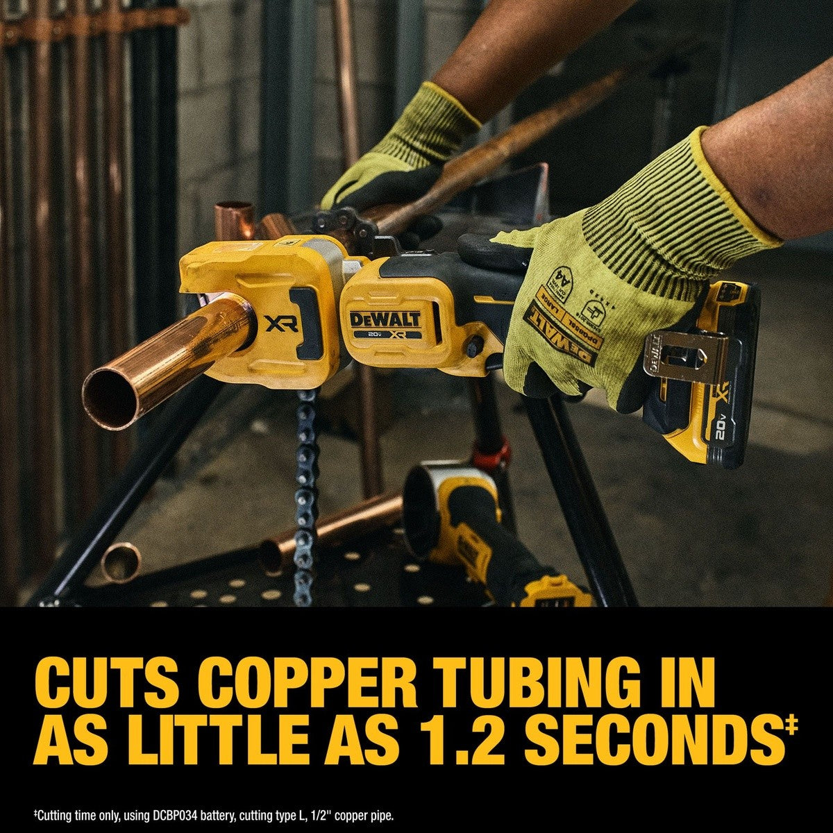 DeWalt DCE154E1 20V MAX XR 1-1/4" Copper Tubing Cutter Kit - 10