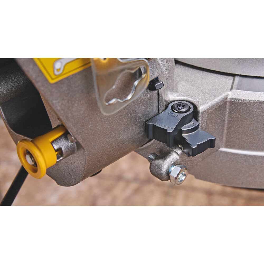 DeWalt DCS785WW1 20V MAX* XR 12" Double Bevel Sliding Miter Saw Kit - 9