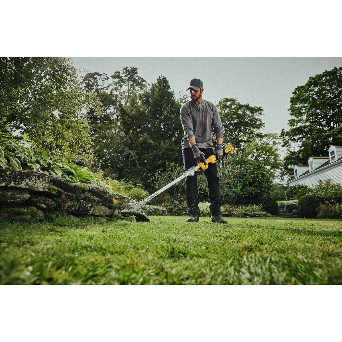 DeWalt DCST926P1 String Trimmer Kit with 5Ah Battery - 3