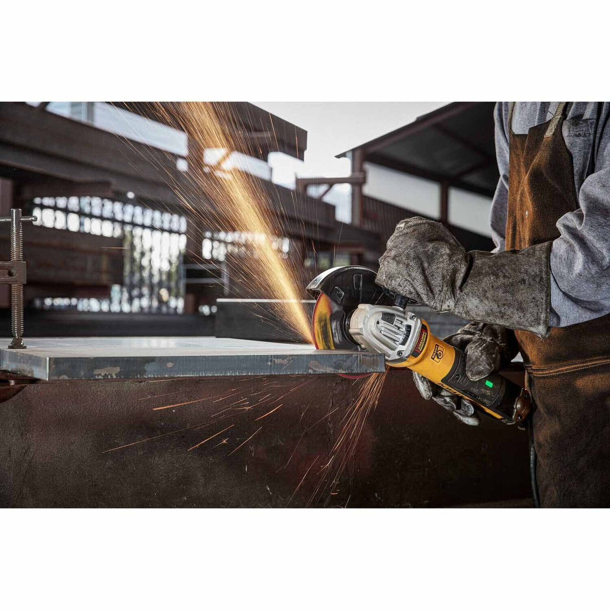 DeWalt DWA8951F Elite Series , 4-1/2" x 7/8" x .045 XP T1 Cutting Disc - 2