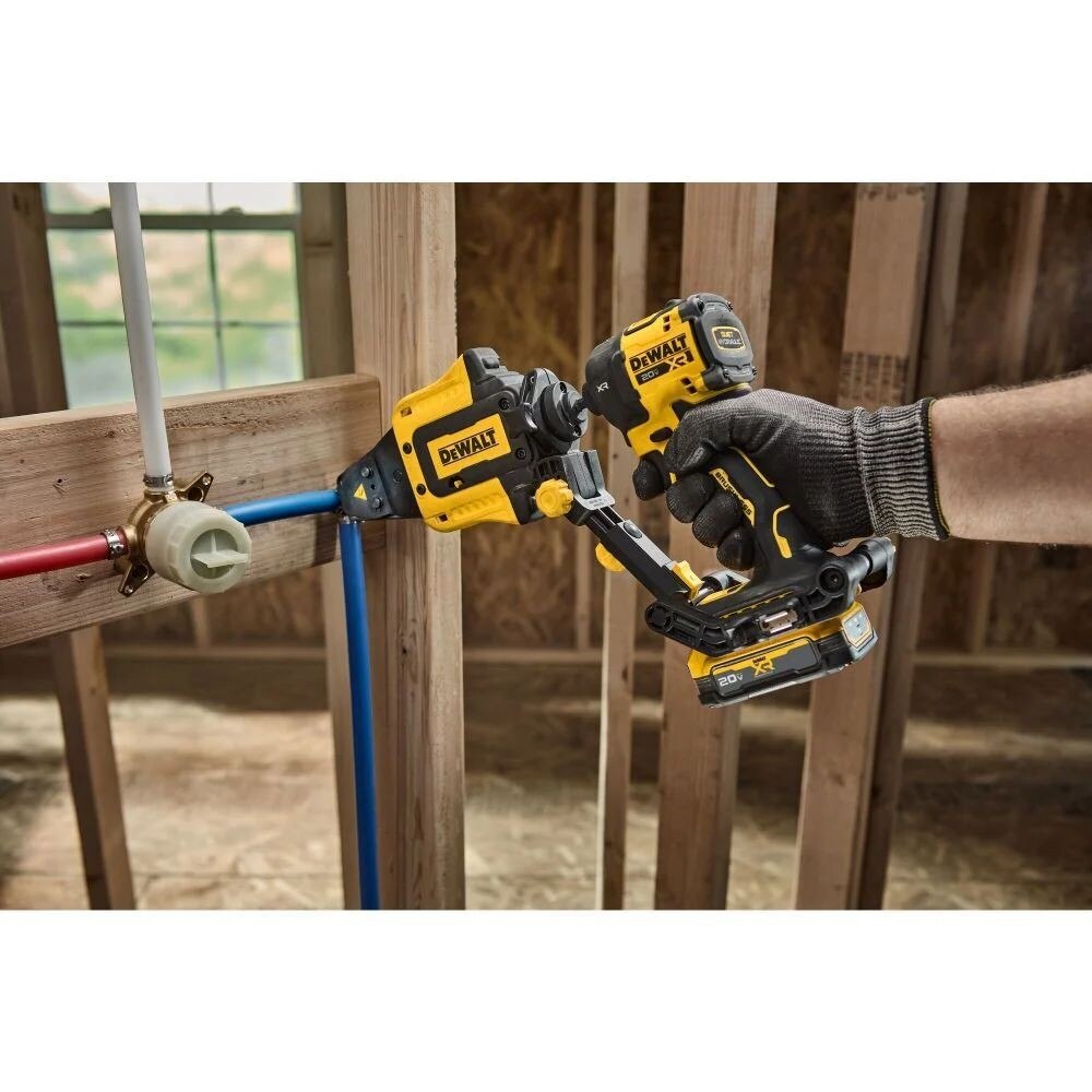 DeWalt DWAPXPIR Dewalt Impact Connect Pex Pinch Clamp Attachment - 6