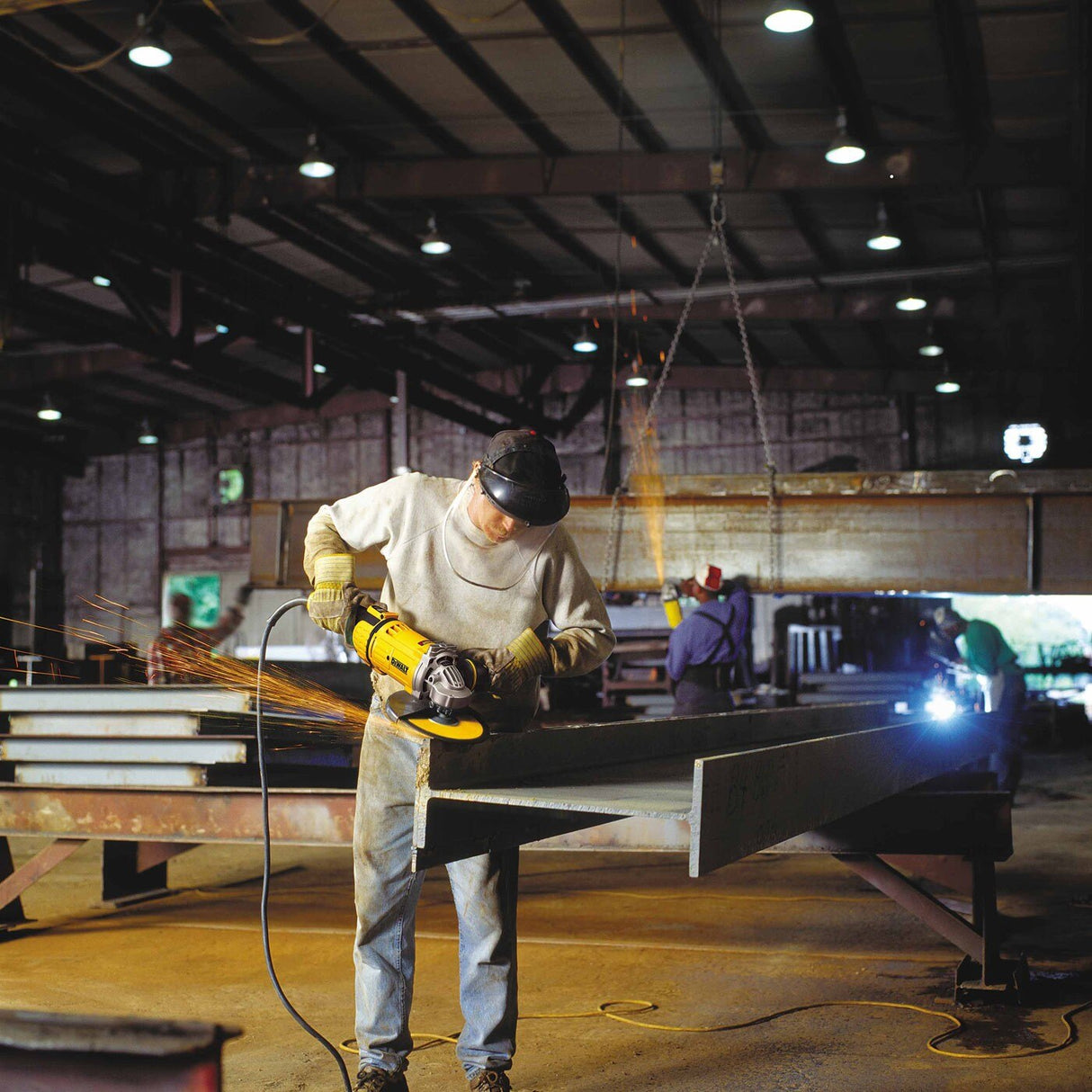 DeWalt DWE4599N 9" 6,500 rpm 4.9 HP Angle Grinder, No-Lock - 7