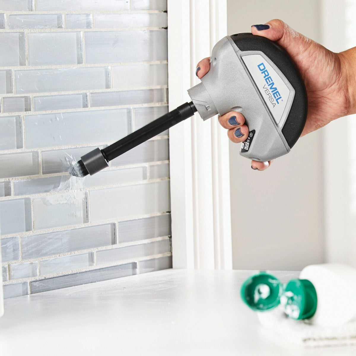 Dremel PC370-2 Versa Detail Brush Kit with 4" Extension for Grout and Crevices (2 Brushes) - 2