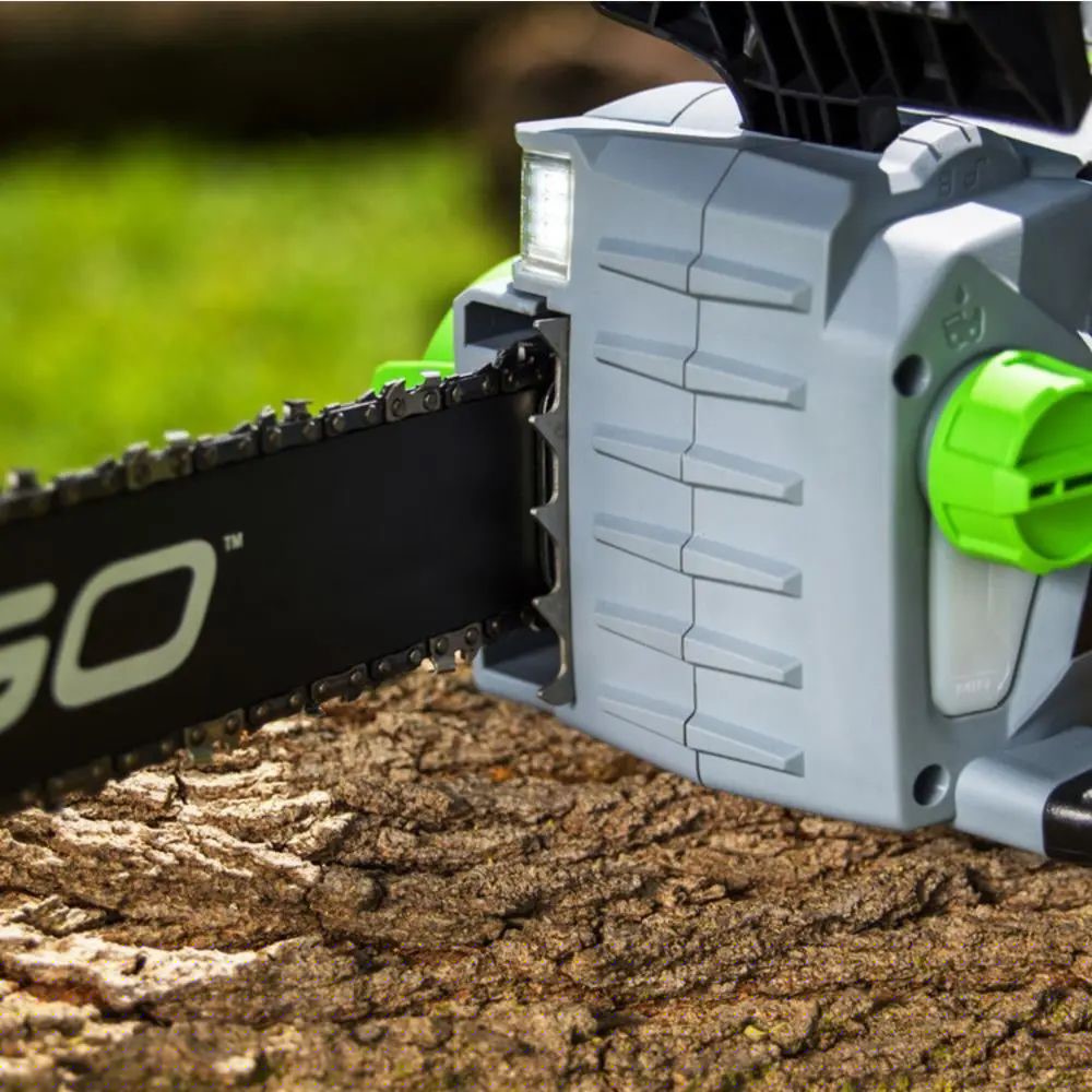 EGO CS1803 18" Chain Saw Kit (2P 4Ah Battery, 210W Charger) - 12