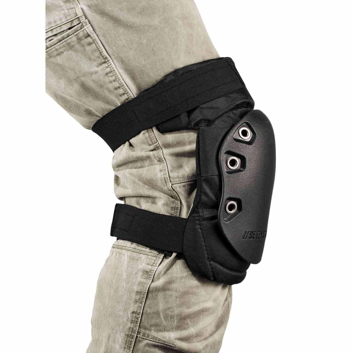 Ergodyne 18436 435HL Black Cap Hinged Gel Knee Pad - Hard Cap - 4