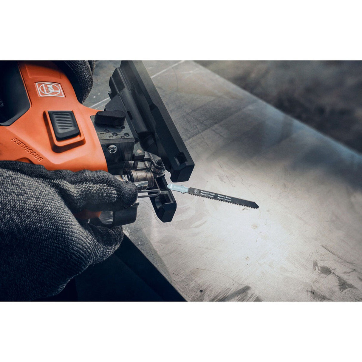 FEIN 71360562090 Cordless Jigsaw Kit for Metal and Wood with 1 Inch Stroke and 2 x 4 Ah Batteries - 3