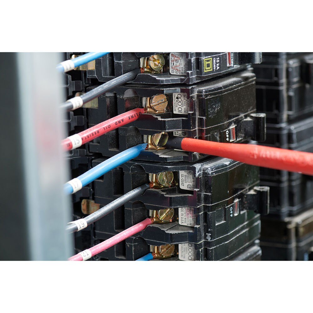 Fluke 5067298 ISLS8 Insulated Slotted Screwdriver, 1/4 x 5" 1000V - 3