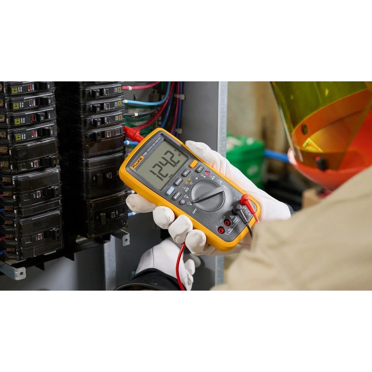 Fluke 6153371 Journeyman Diagnostic Kit with Digital Multimeter and Clamp Meter, 17B+/302+/EIC - 2