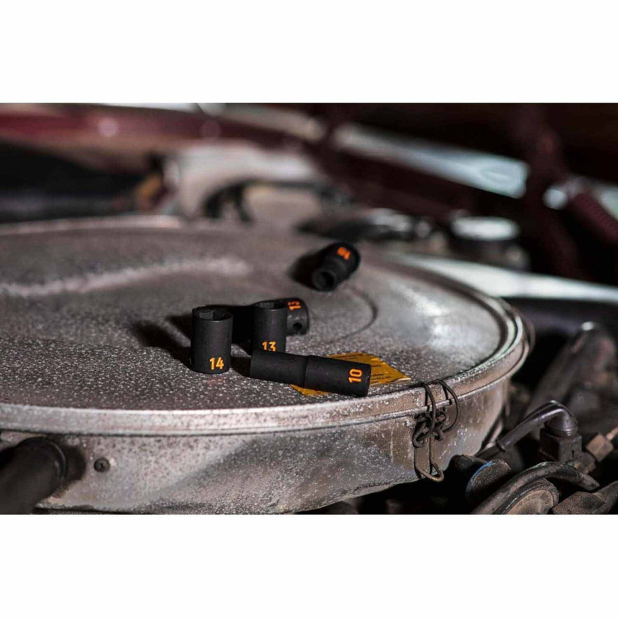 GearWrench 84916H 44 Piece 3/8" Drive 6 Point Standard & Deep Impact SAE/Metric Hi-Viz Socket Set - 9