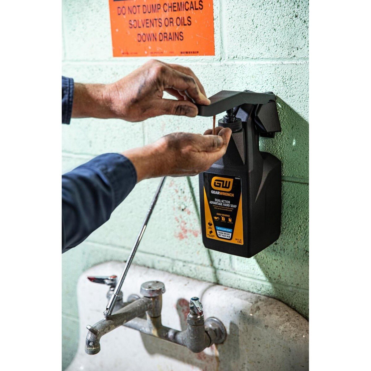 GearWrench GWDHS Wall Dispenser for 64 oz Hand Soap Bottle Mountable or Freestanding - 4
