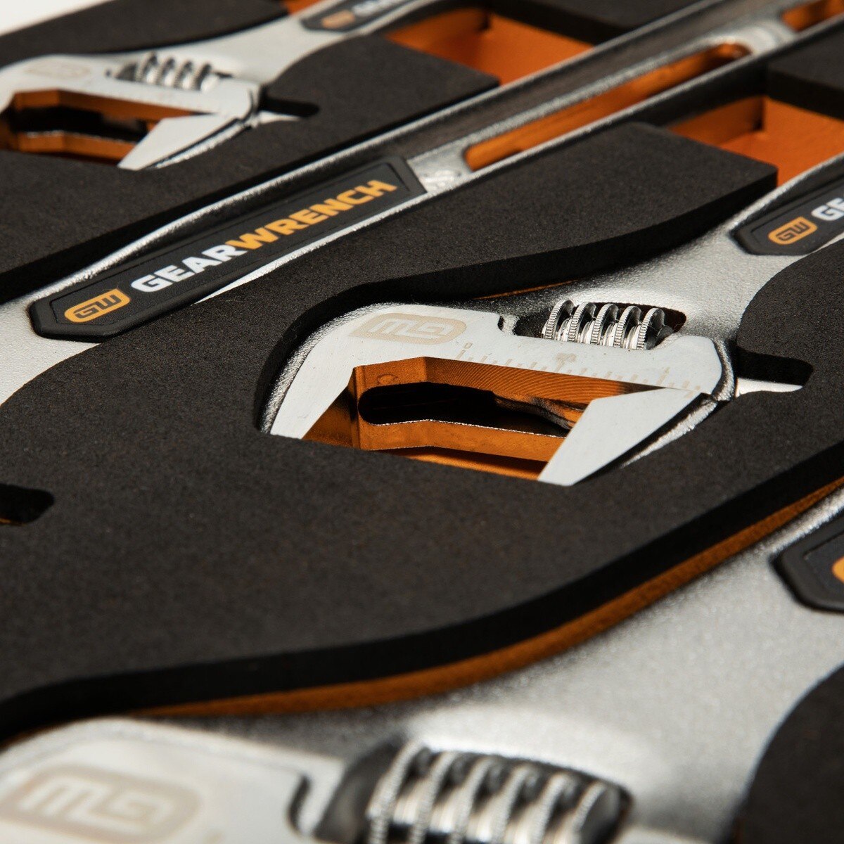 GearWrench GWMSAJW01 6" to 12" Chrome Adjustable Wrench Set with EVA Foam Storage Tray (4 Piece) - 5