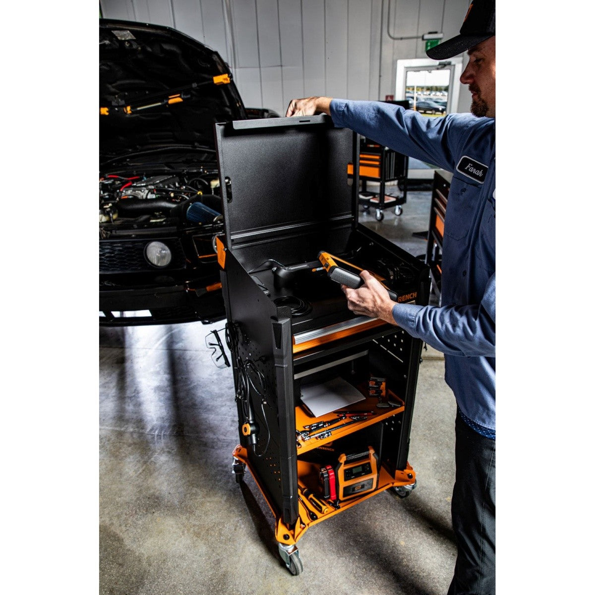 GearWrench GWSMARTMOD Diagnostic TPMS Set with 46" H Cart Tablet Tool Borescope (5 Piece Set) - 9