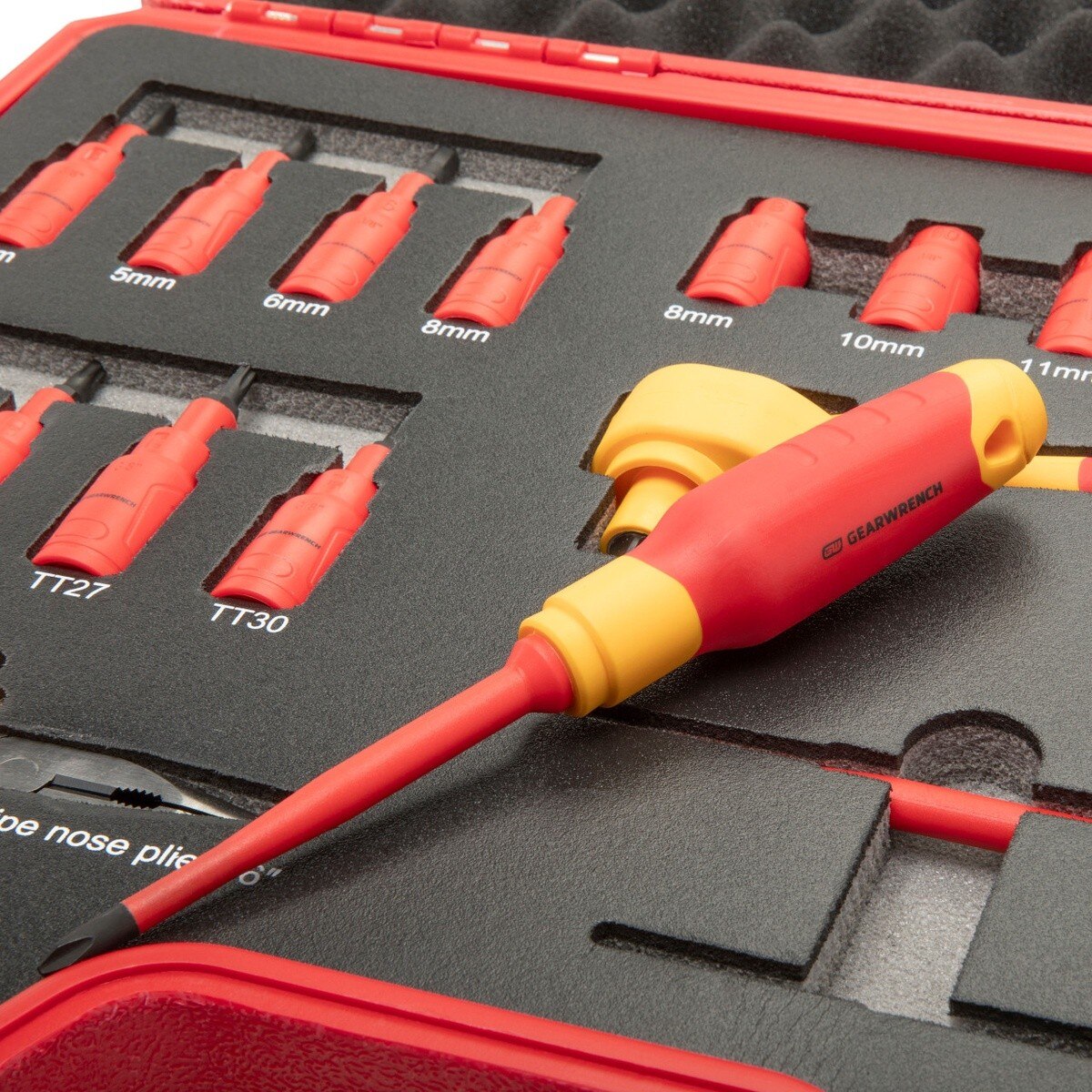 GearWrench GWVDE20 3/8" Drive VDE Insulated Tool Set with Blow Mold Case (20 Piece Set) - 6