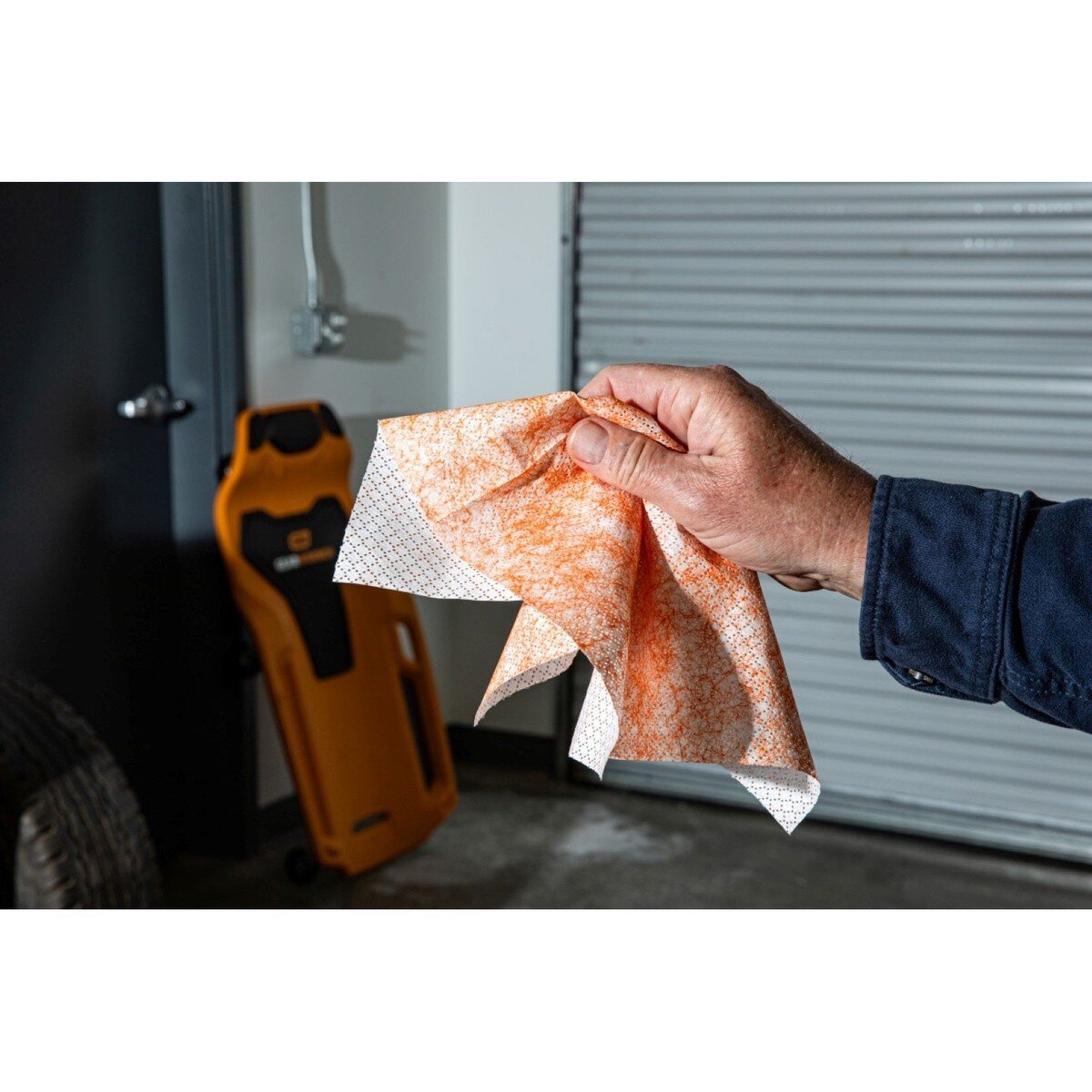 GearWrench GWWIPE72 Dual-Textured Heavy Duty Scrubbing Wipes with Citrus Scent (72 Count) - 10