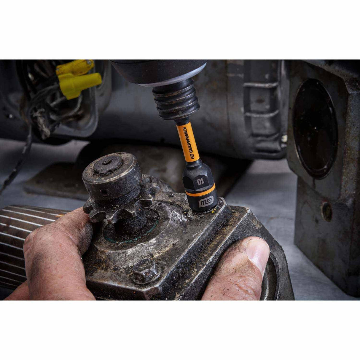 Gearwrench 86185 12mm Bolt Biter Nut Extractor & Driver - 6