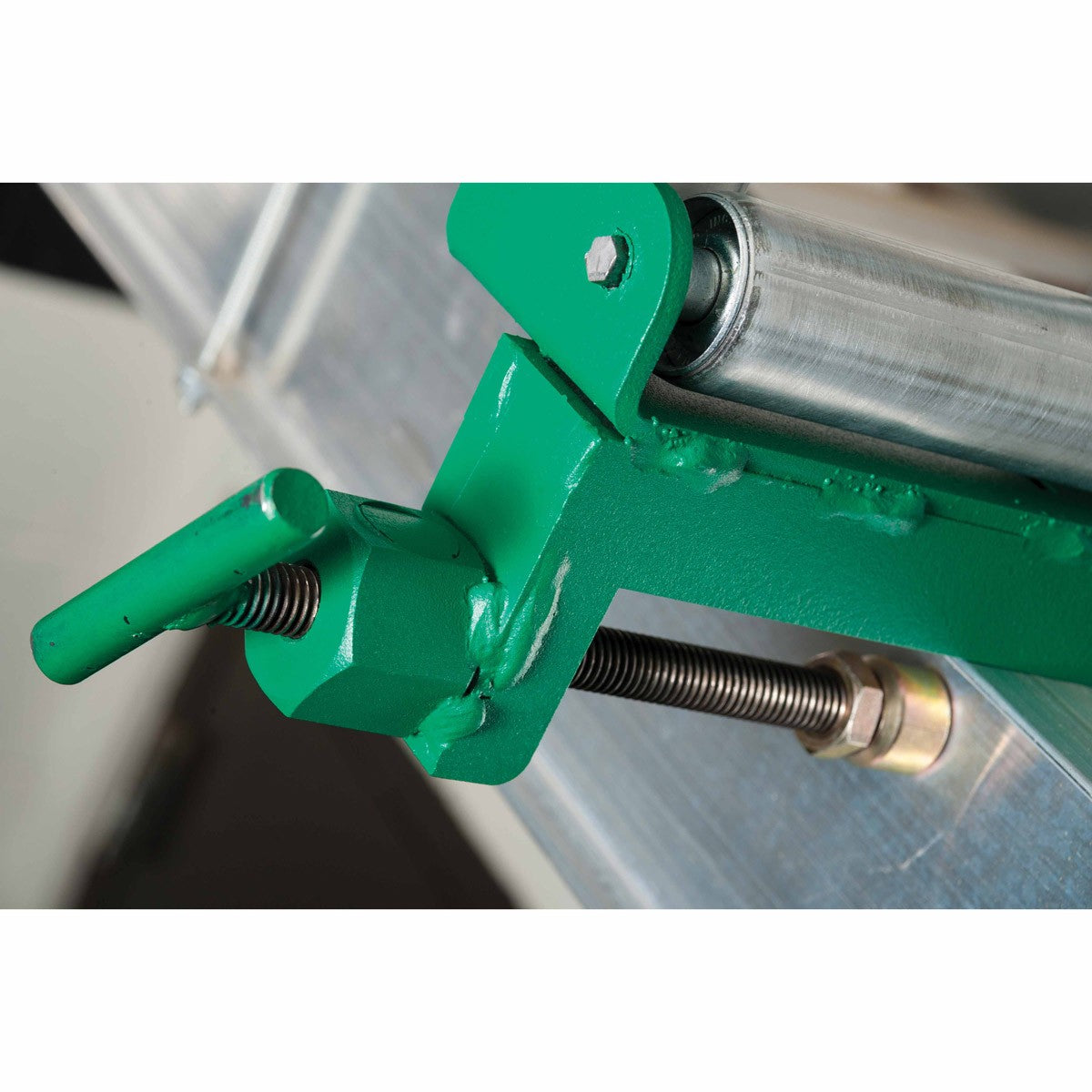 Greenlee CTR100 Medium Duty Cable Roller - 14