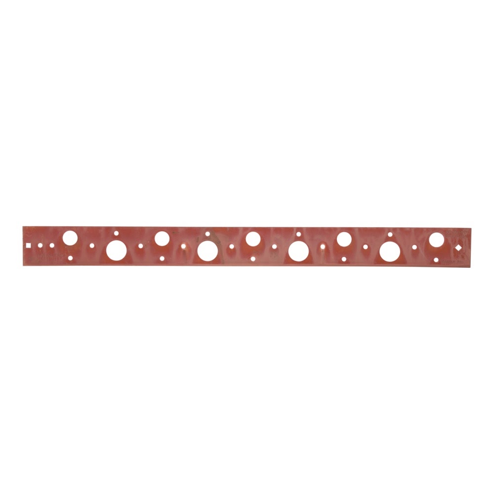 HoldRite 150-20 20 in. Copper-Bonded Flat Bracket for 1/2 in. or 3/4 in. Pipe - 3