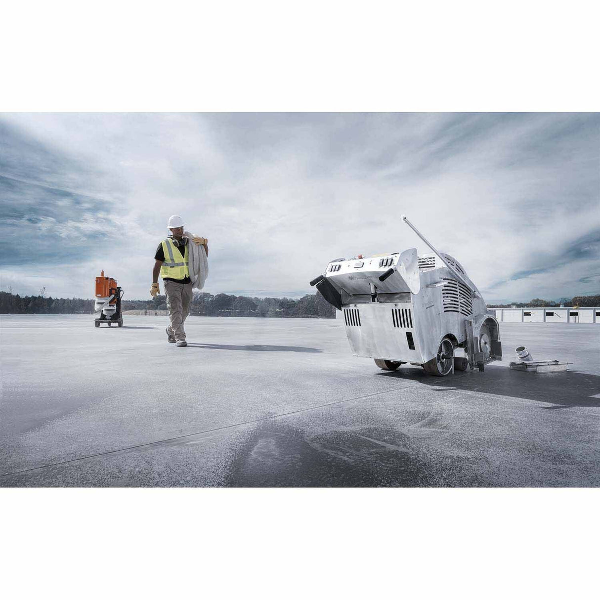 Husqvarna 966845604 Soff-Cut 4200 Early-Entry Concrete Saw with Vacuum Port - 4