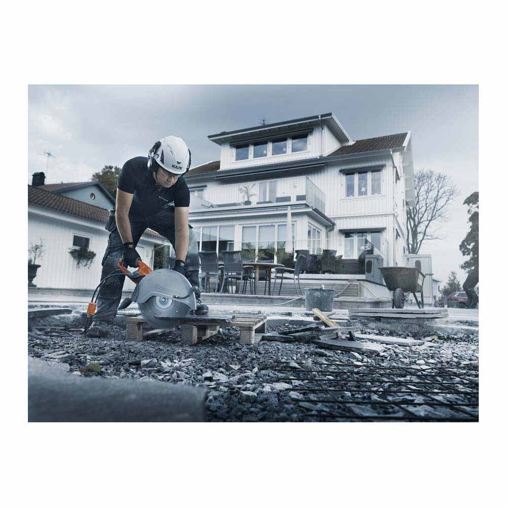 Husqvarna 967084001 Electric Wet Cutter with Forward Rotating Blade - 2