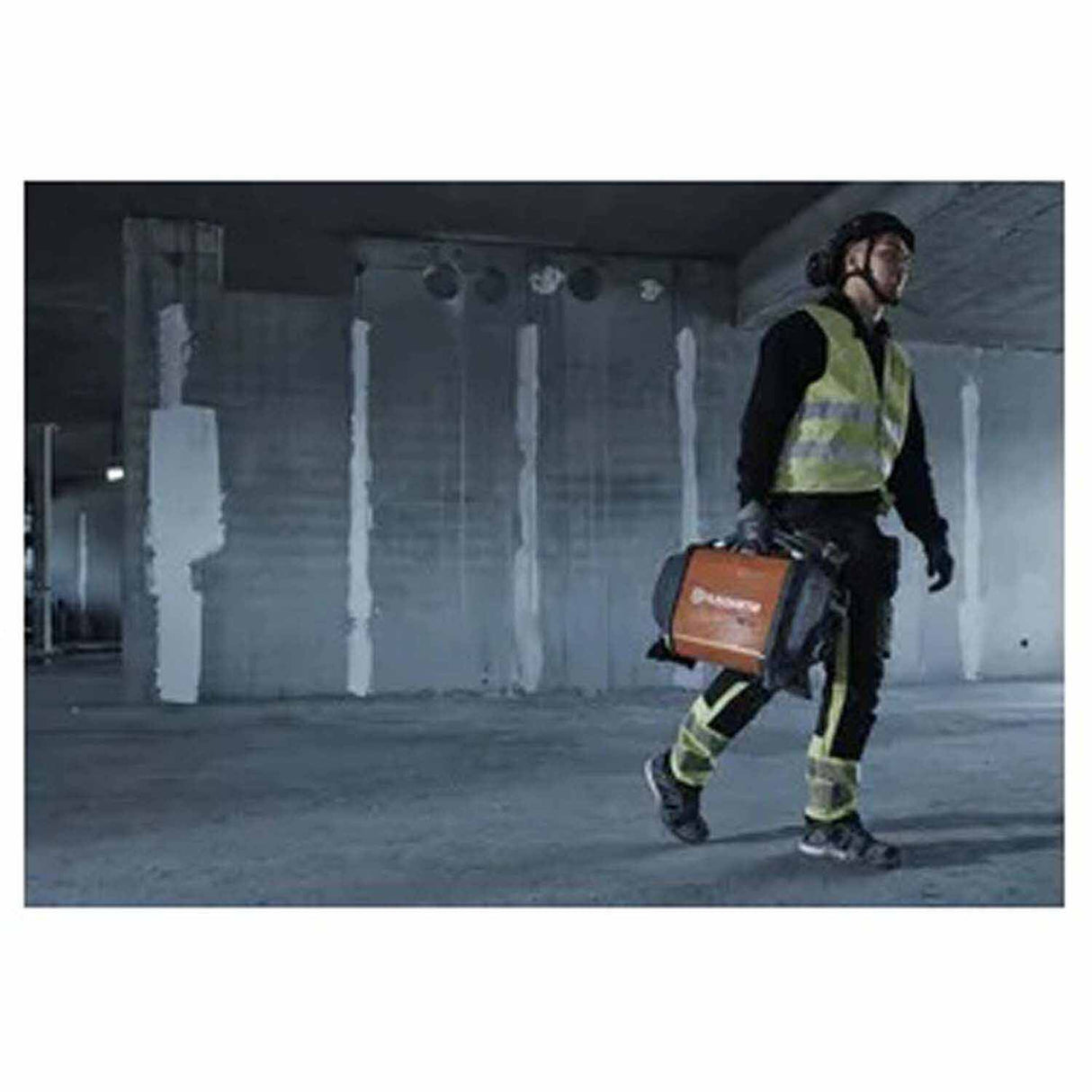 Husqvarna 967828303 PP70 NA Electric Power Pack for PRIME High-Frequency Equipment - 10