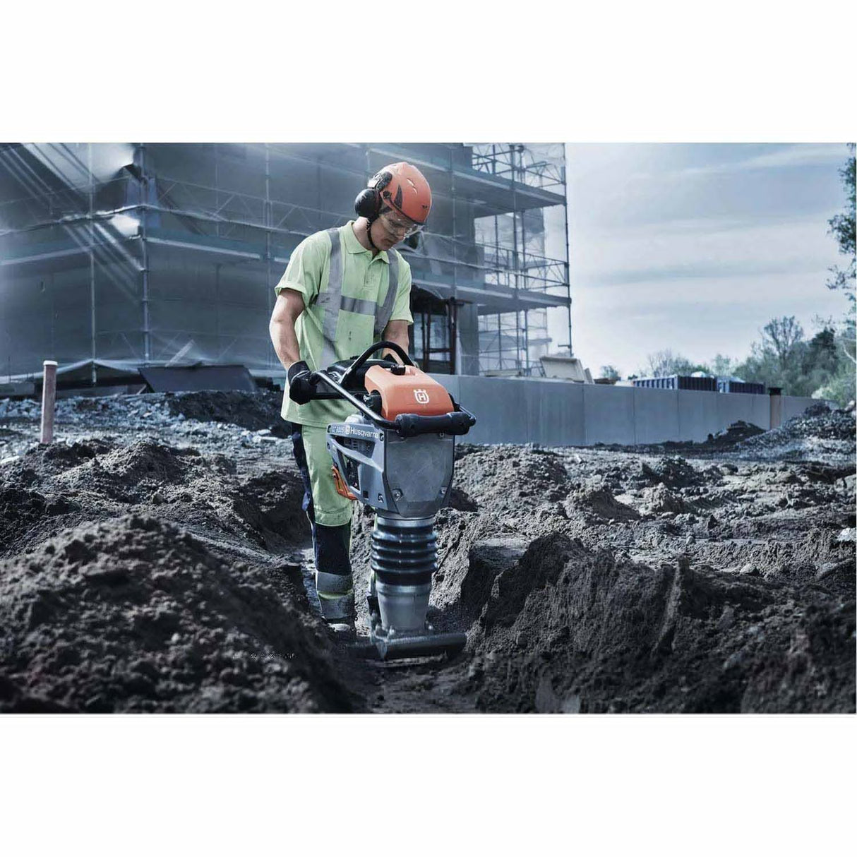 Husqvarna 967854504 LT 6005 Rammer with 9 in. Plate, Honda GXR120 Engine - 6