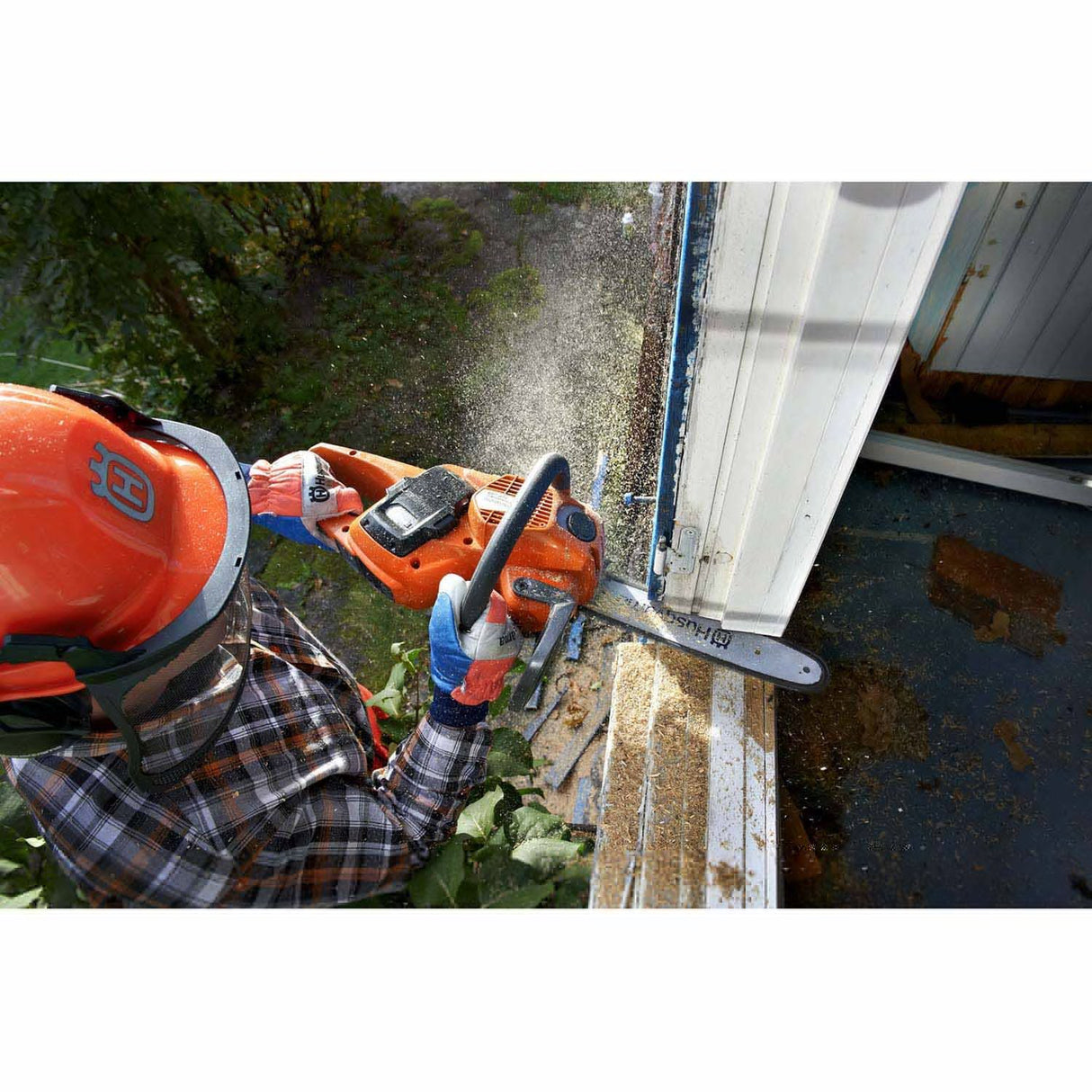 Husqvarna 967893874 535i XP 14 Inch Cordless Chainsaw, Tool Only (No Battery/Charger) - 4